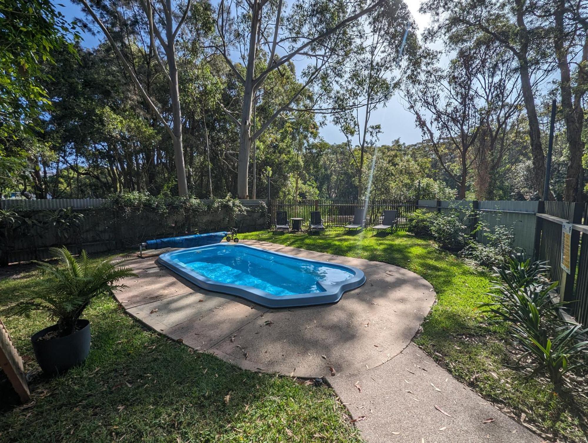 The Oasis At One Mile Beach Aparthotel Nelson Bay Exterior photo